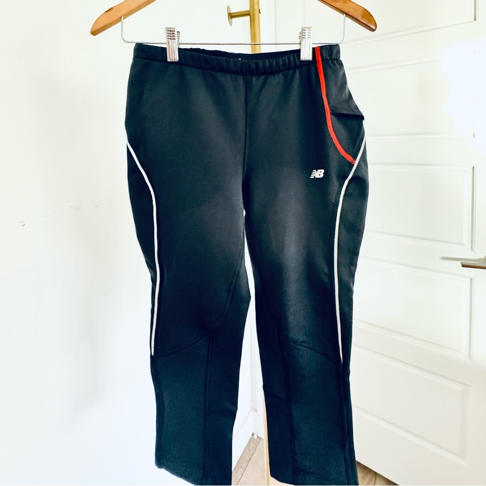 Women's Fleece Lined Black Cropped Warm Leggings Sz M Cabincore Outdoor Running